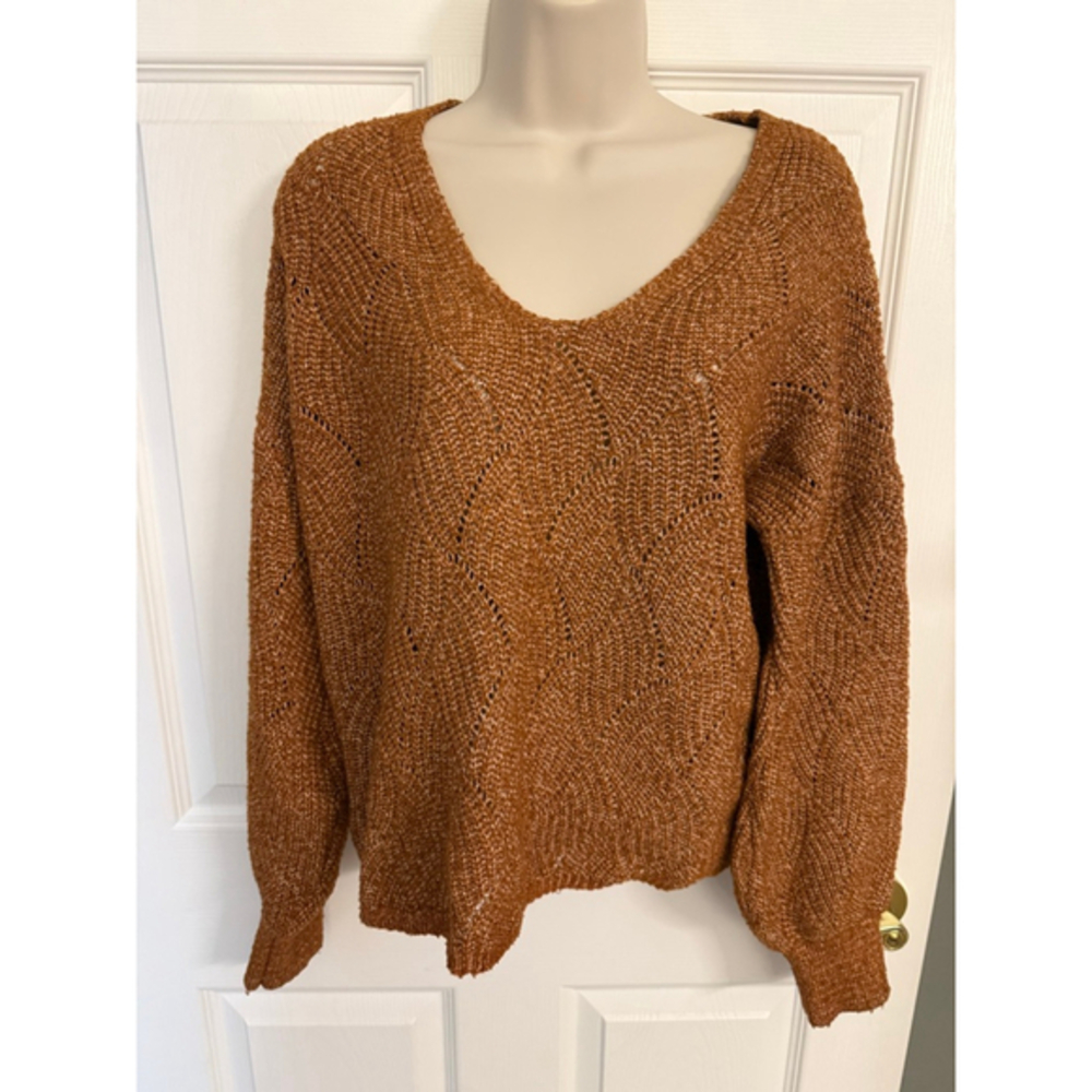 Olive + Oak V-Neck Long Sleeve Straight Hem Pullover Sweater Rust Size Medium